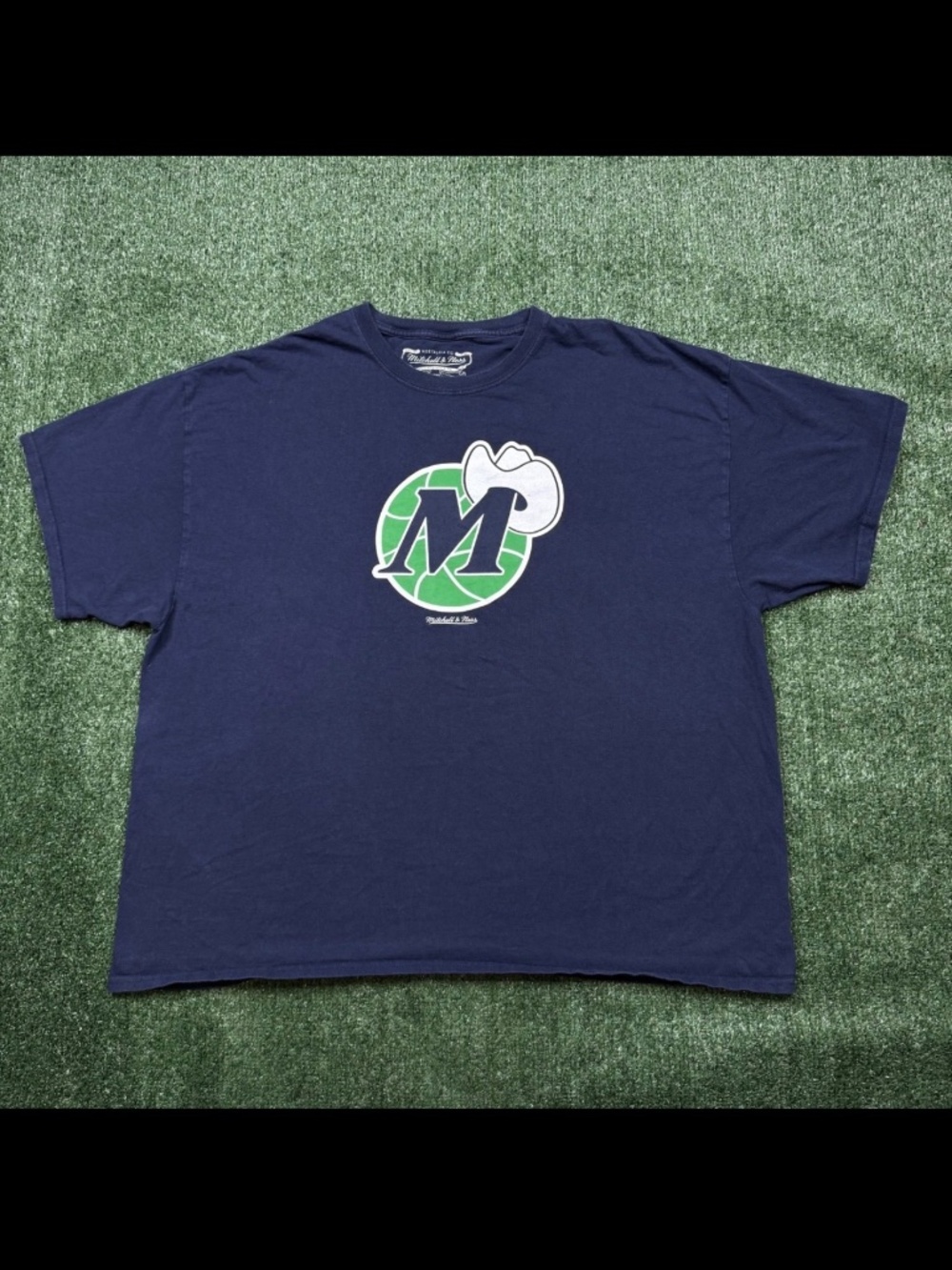Dallas Mavericks Graphic Shirt Men's Size 2XL Blue NBA Basketball Mitchell Ness